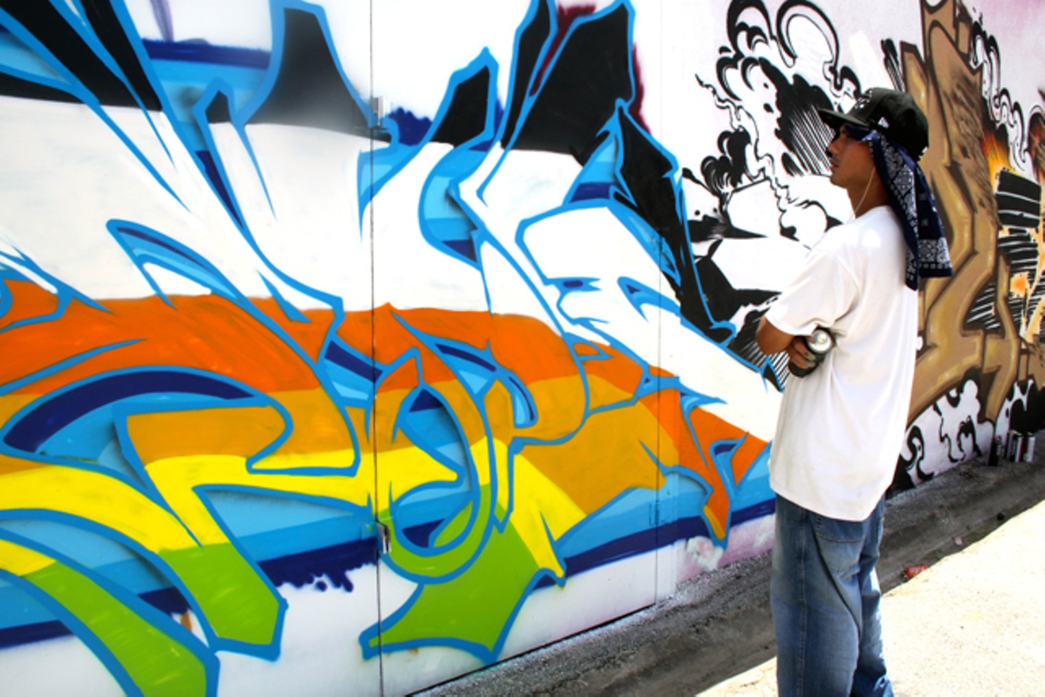 Detail Demo Graffiti Nomer 31