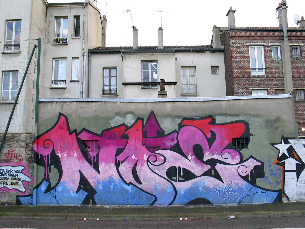 Detail Denis Graffiti Nomer 28