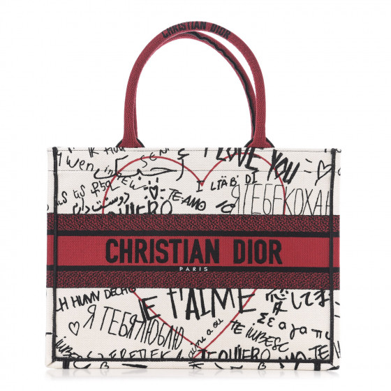 Detail Dior Graffiti Bag Nomer 32