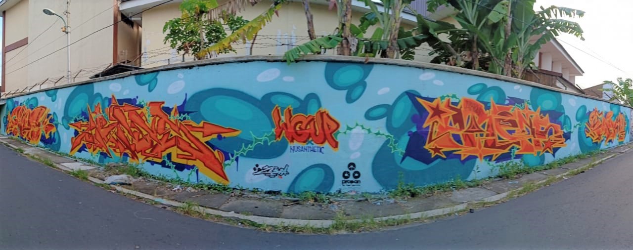 Detail Distributor Cat Graffiti Yogyakarta Nomer 3