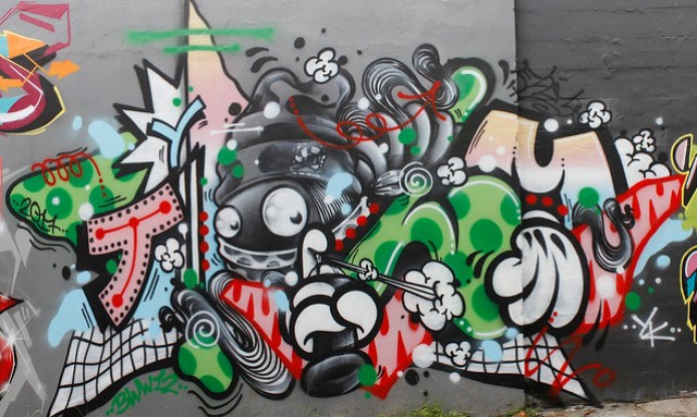 Detail Distributor Cat Graffiti Yogyakarta Nomer 19