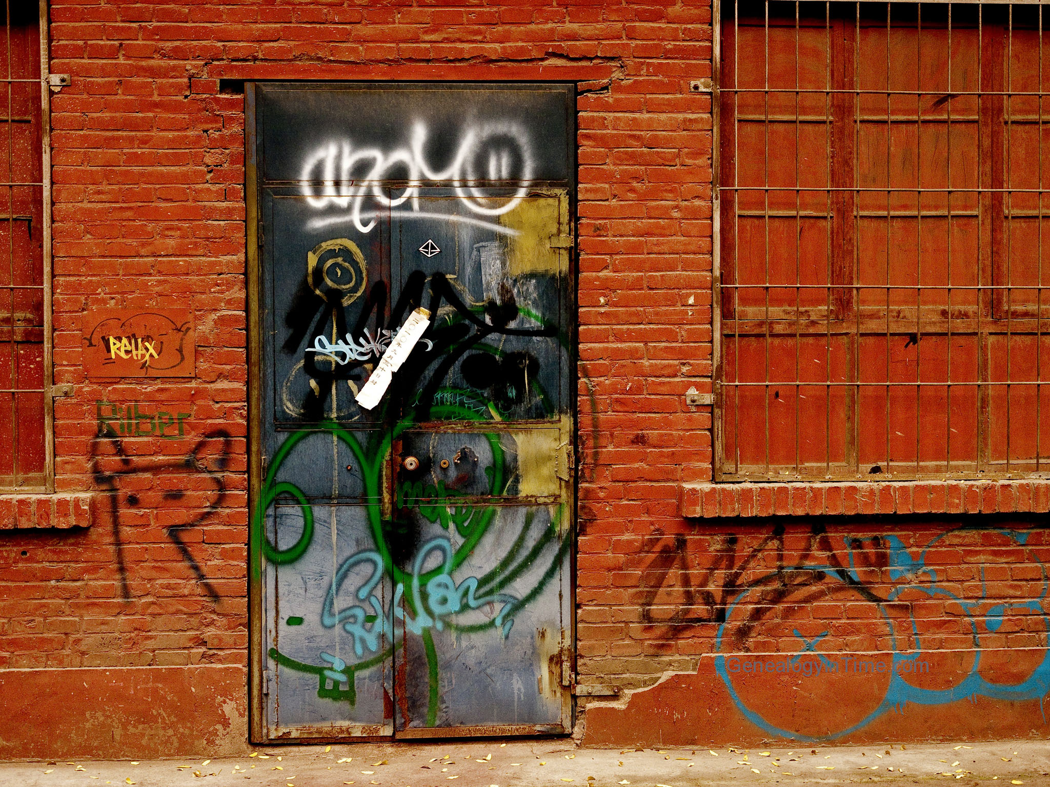 Download Graffiti Door - KibrisPDR
