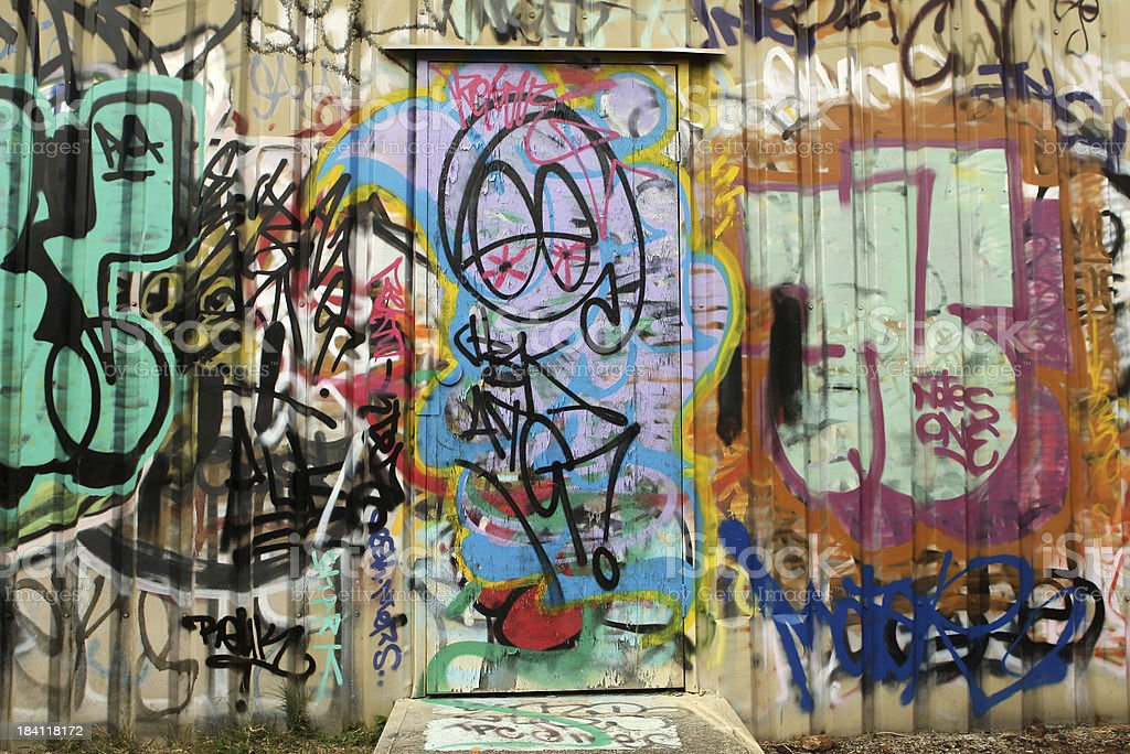 Detail Download Graffiti Door Nomer 8