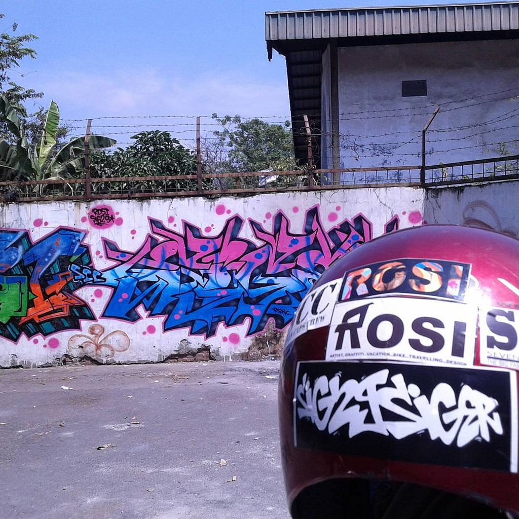 Detail Dskl Graffiti Nomer 5