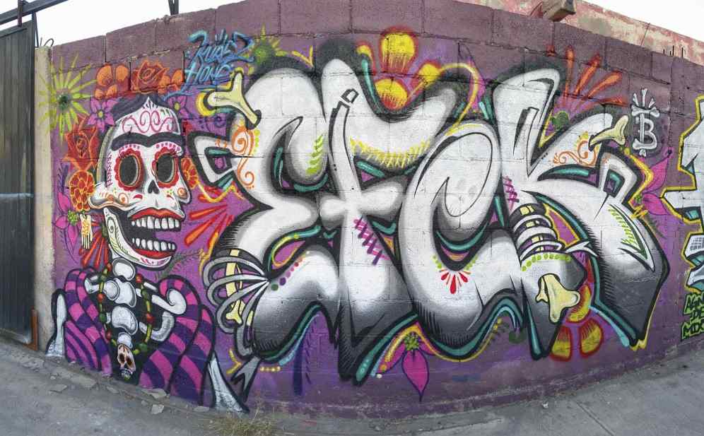 Detail Efek Graffiti Nomer 6
