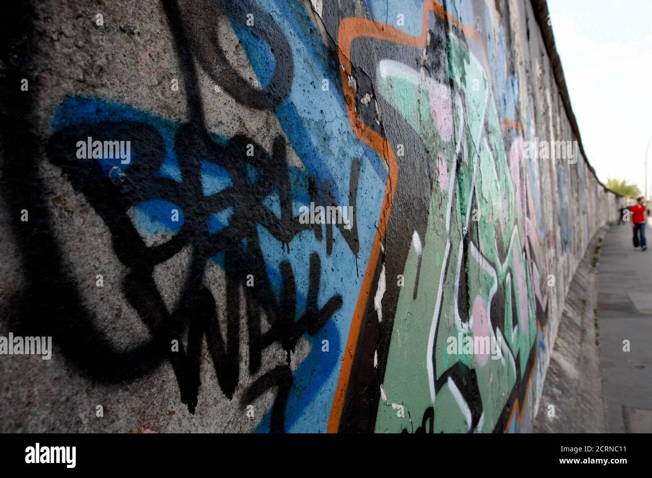 Detail Expectation Graffiti Nomer 53