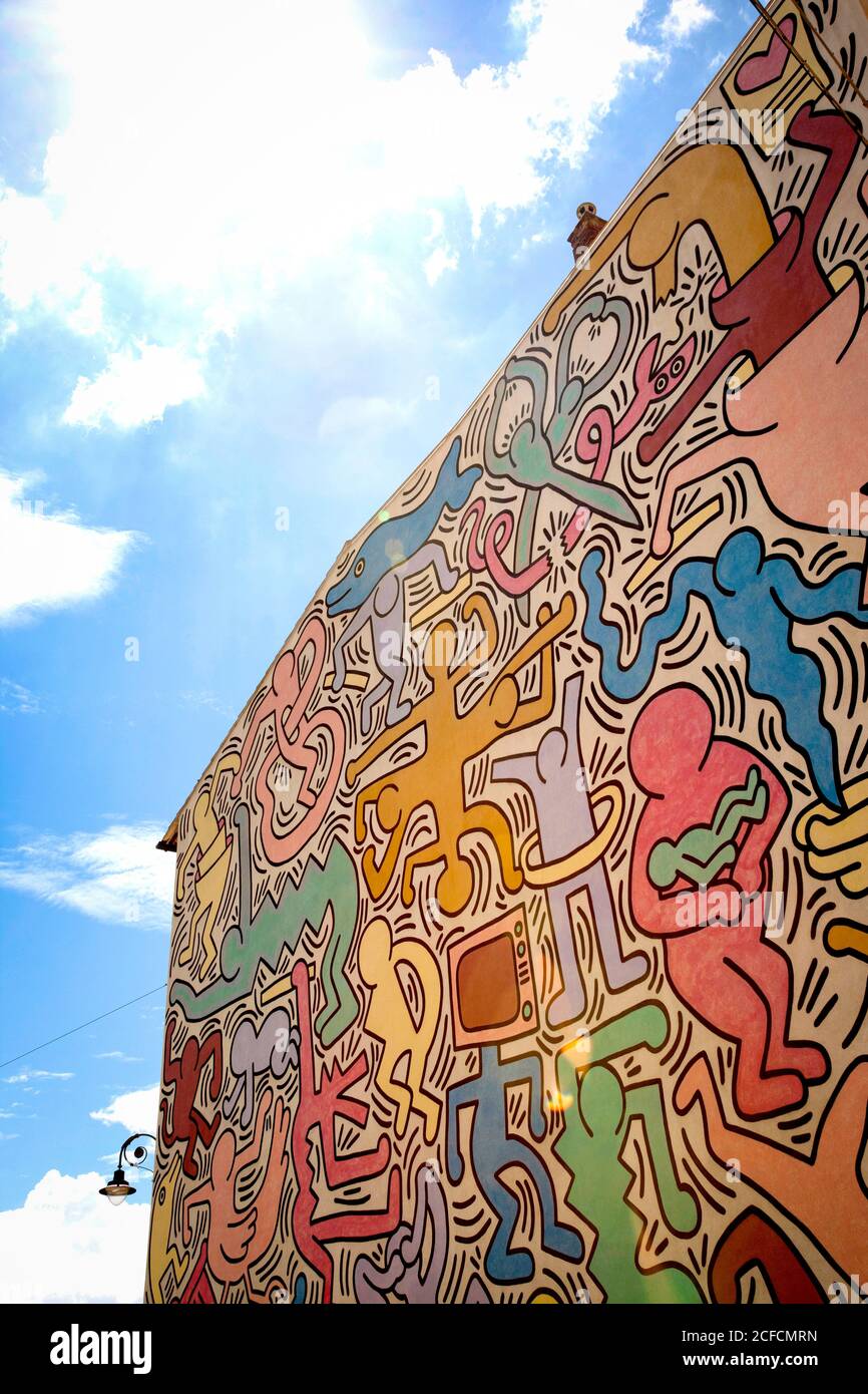 Famous Graffiti In Tuscany Italy - KibrisPDR