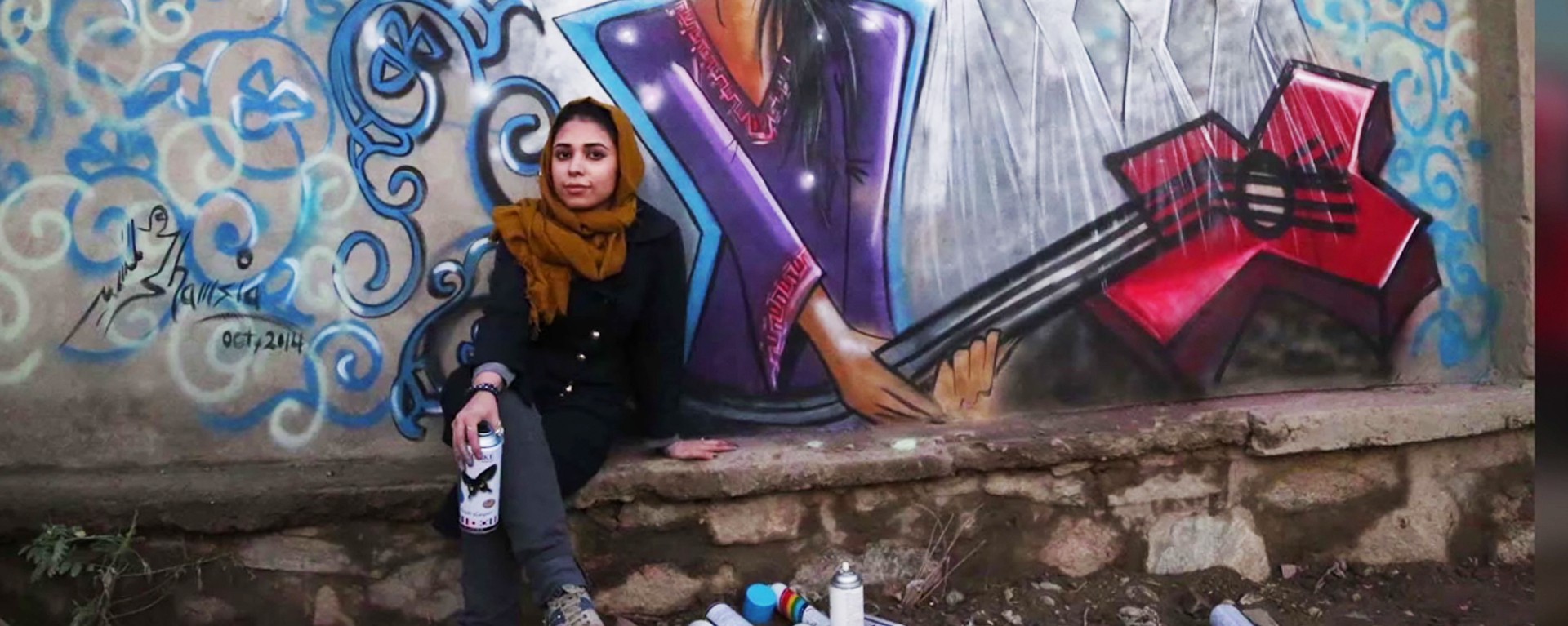 Detail Female Graffiti Artists Nomer 56
