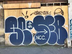 Detail Foto Graffiti Bomber Nomer 15