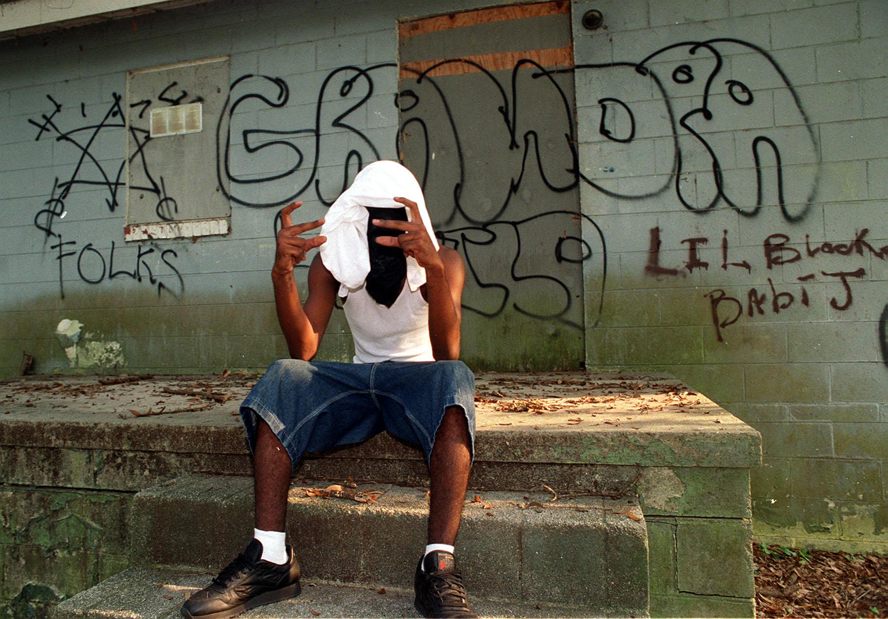 Detail Gangs Graffiti Artist Nomer 18