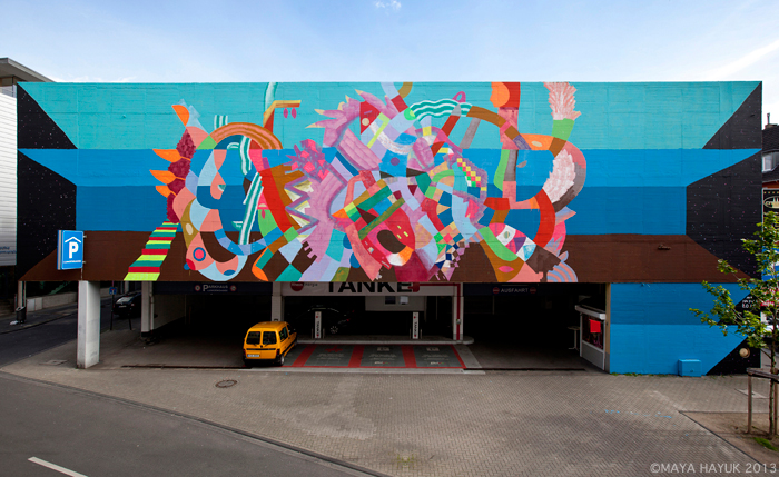 Detail Geometrical Graffiti Nomer 24