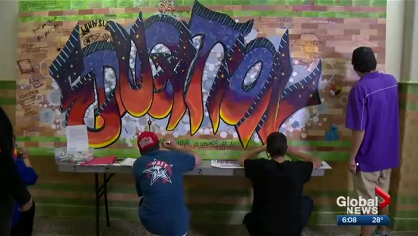 Detail Global Issue Graffiti At School Nomer 43