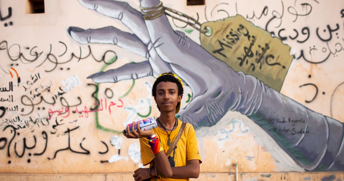 Detail Global Issue Graffiti At School Nomer 44