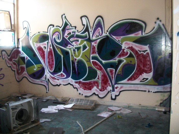 Detail Graffiti 12 Nomer 46