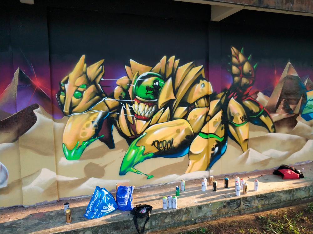Detail Graffiti Abdul_rahman Nomer 34