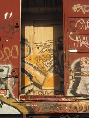 Detail Graffiti Abstract Minimalis Nomer 25