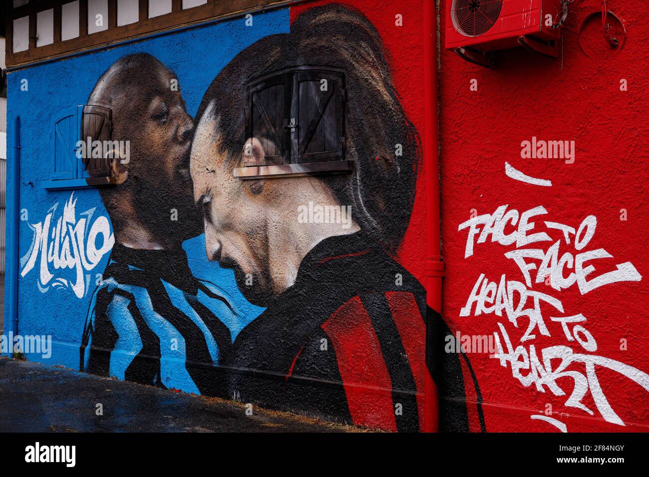 Detail Graffiti Ac Milan Nomer 10