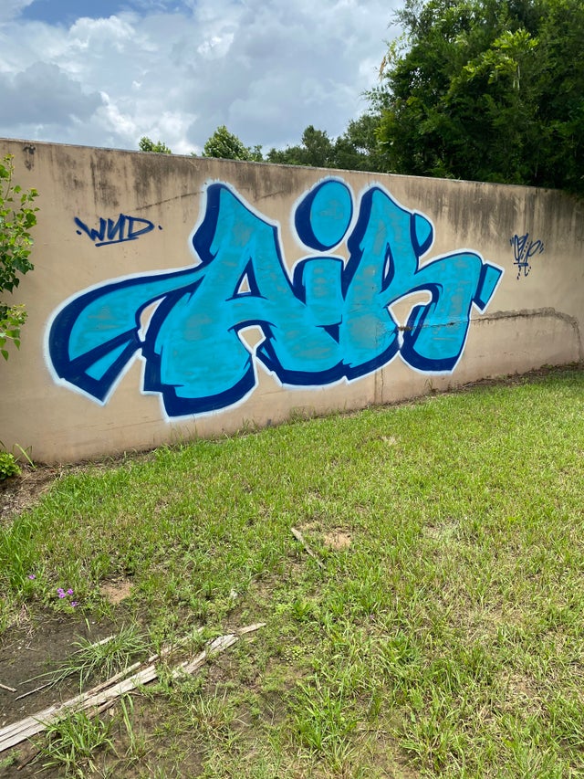 Detail Graffiti Air Nomer 3