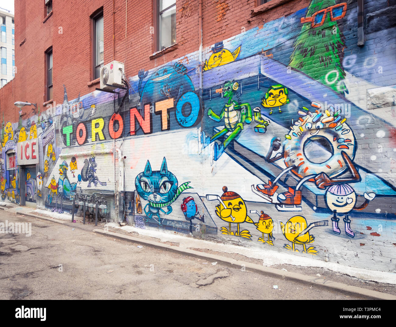 Detail Graffiti Alley Toronto Nomer 48