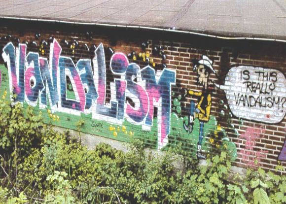 Graffiti And Vandalism Meaning - KibrisPDR