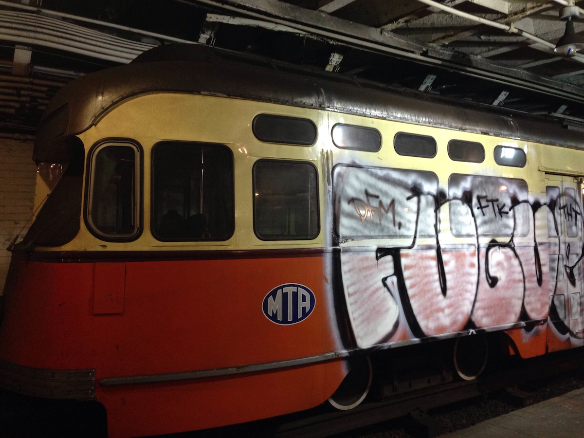 Detail Graffiti And Vandalism On Public Transport Nomer 44