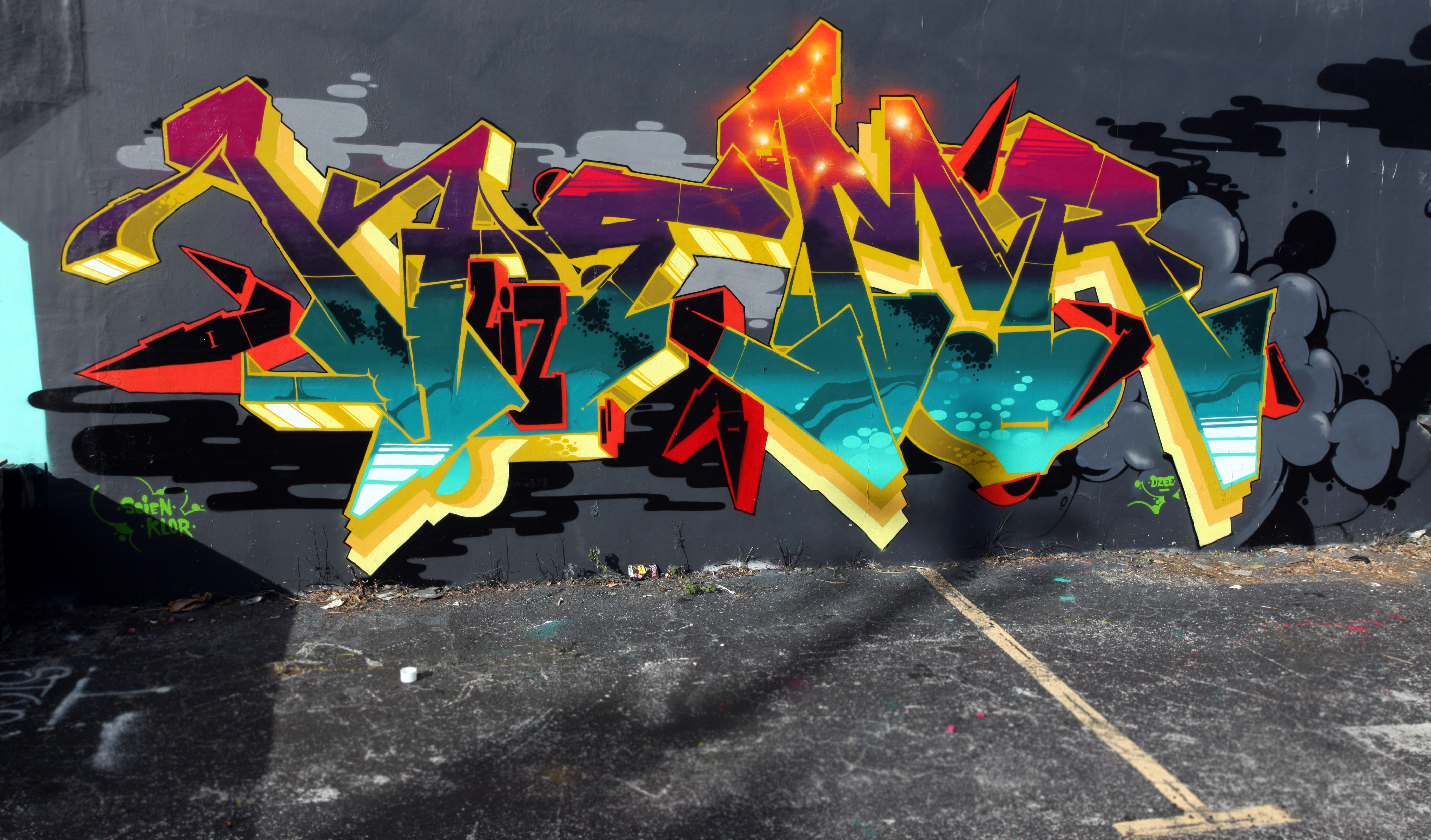 Detail Graffiti Arka Nomer 18