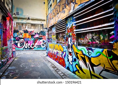 Detail Graffiti Arka Nomer 26