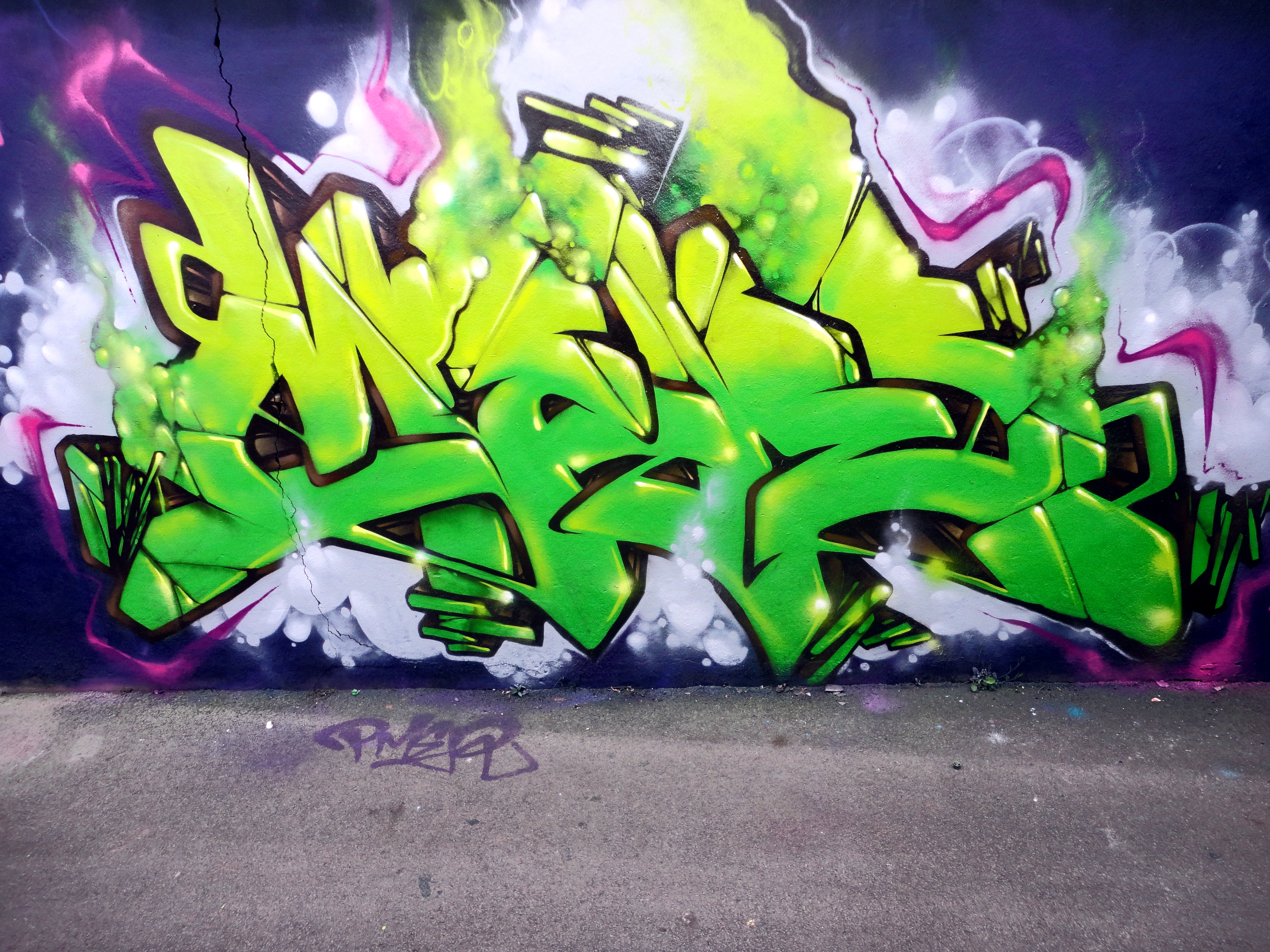 Detail Graffiti Art Green Nomer 11