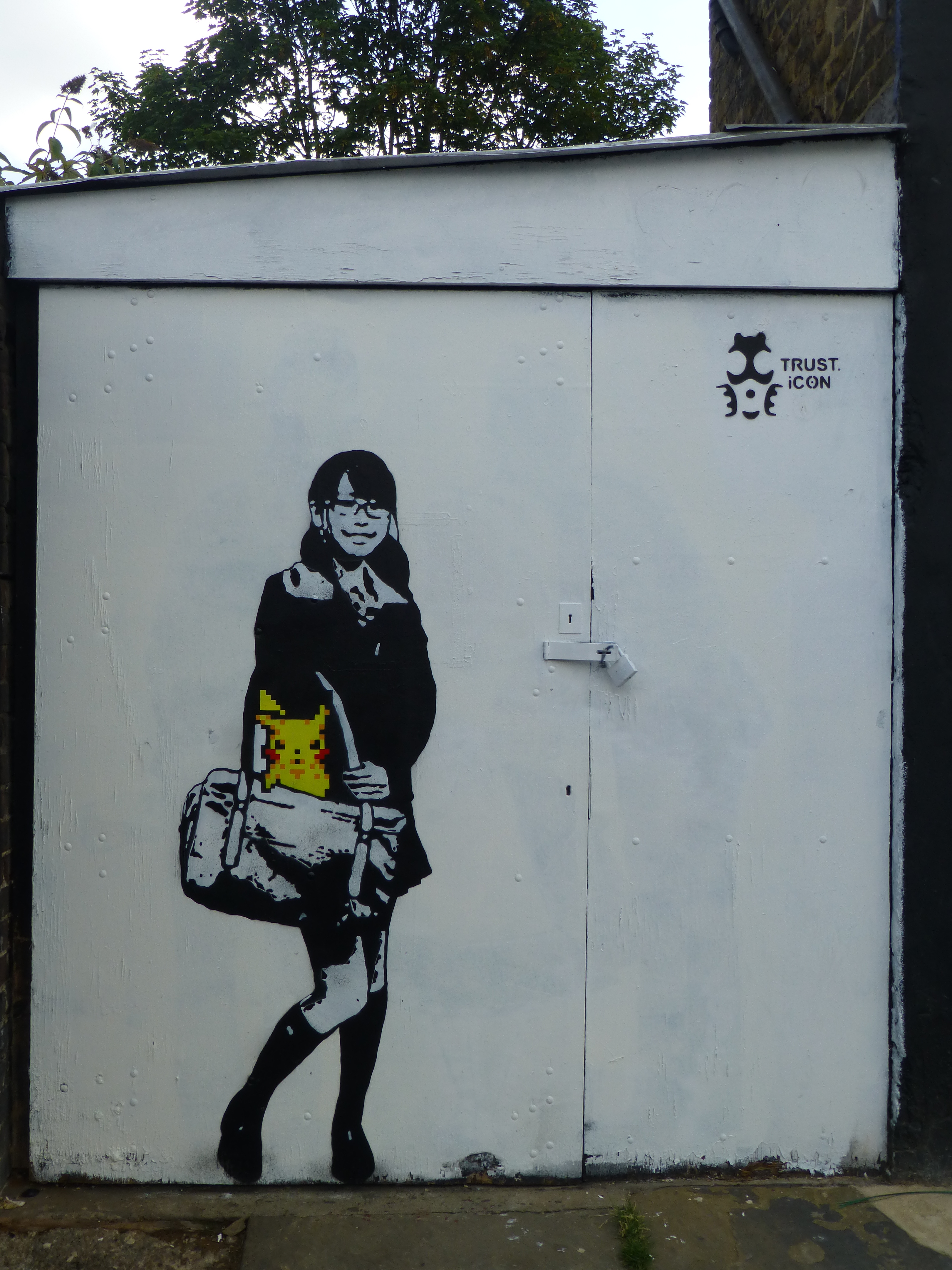 Detail Graffiti Art Pikachu Characters Sketches Nomer 32