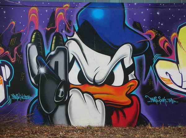 Detail Graffiti Art Sketches Of Characters Donald Duck Nomer 3