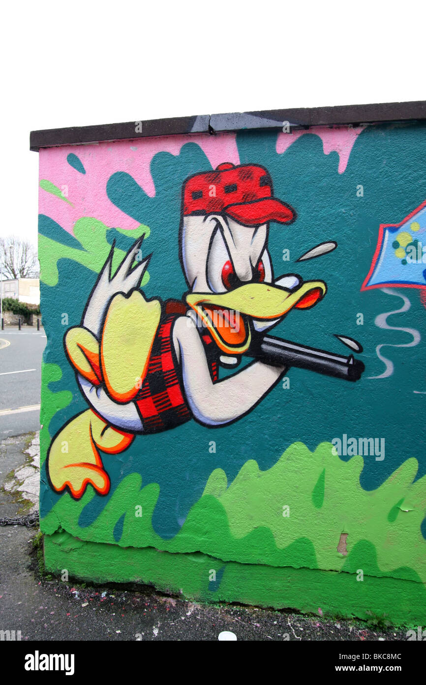 Detail Graffiti Art Sketches Of Characters Donald Duck Nomer 10