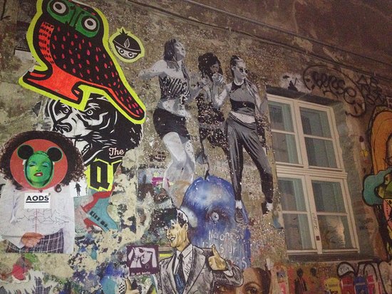 Detail Graffiti Artist Dancer Nomer 40
