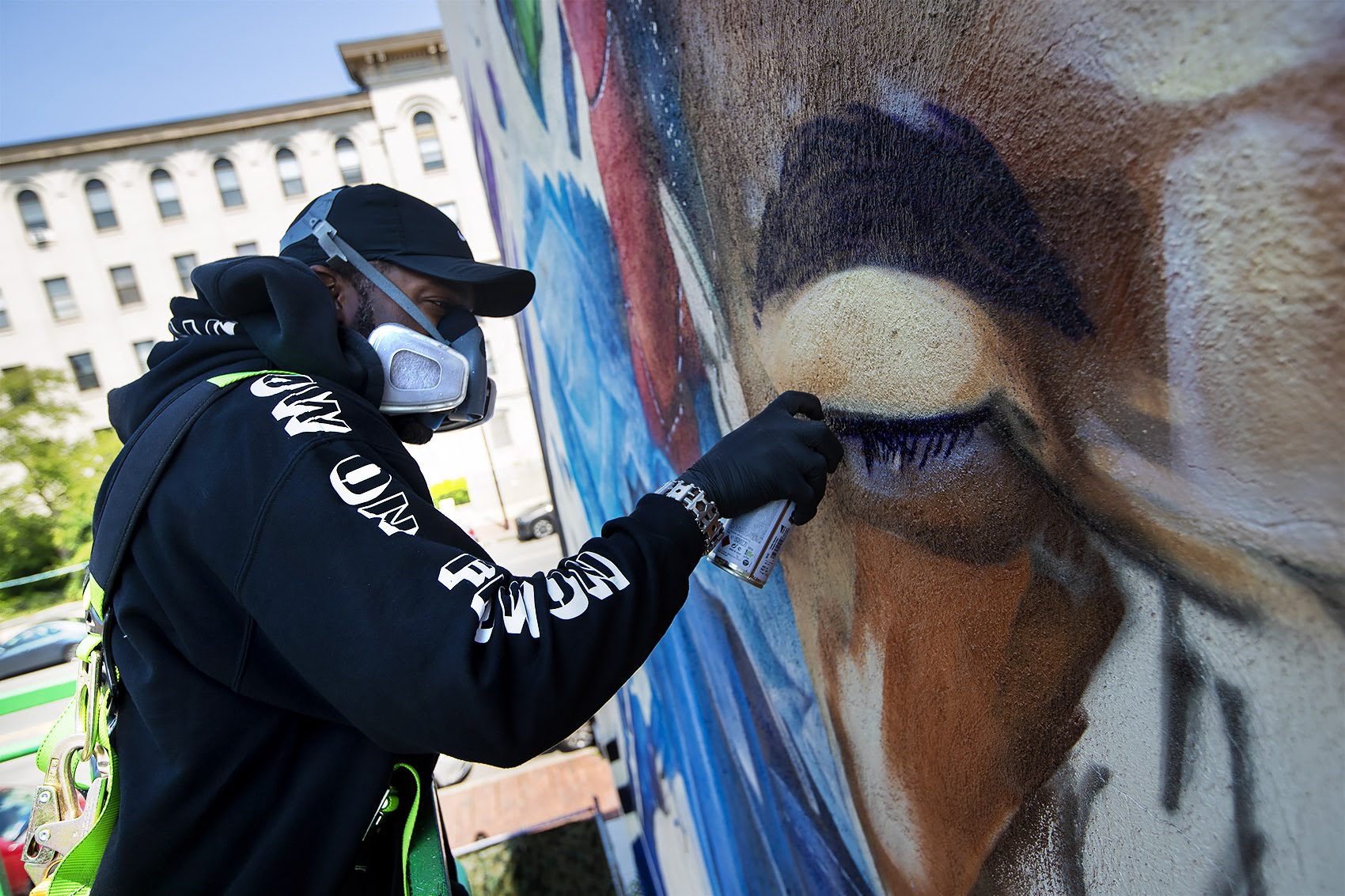 Detail Graffiti Artist Gets Cuaght Nomer 29