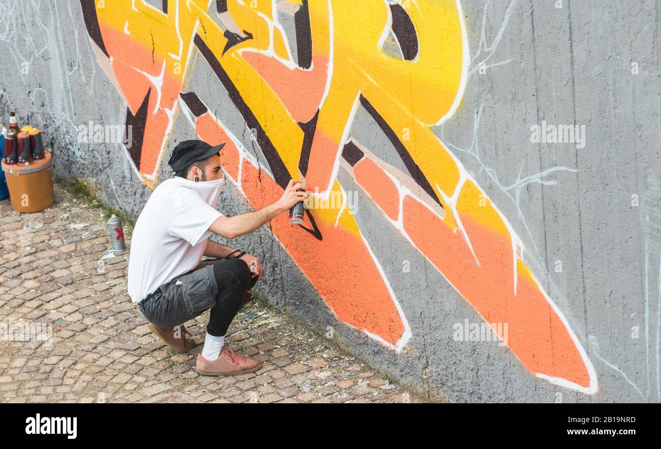 Detail Graffiti Artist Search Nomer 27
