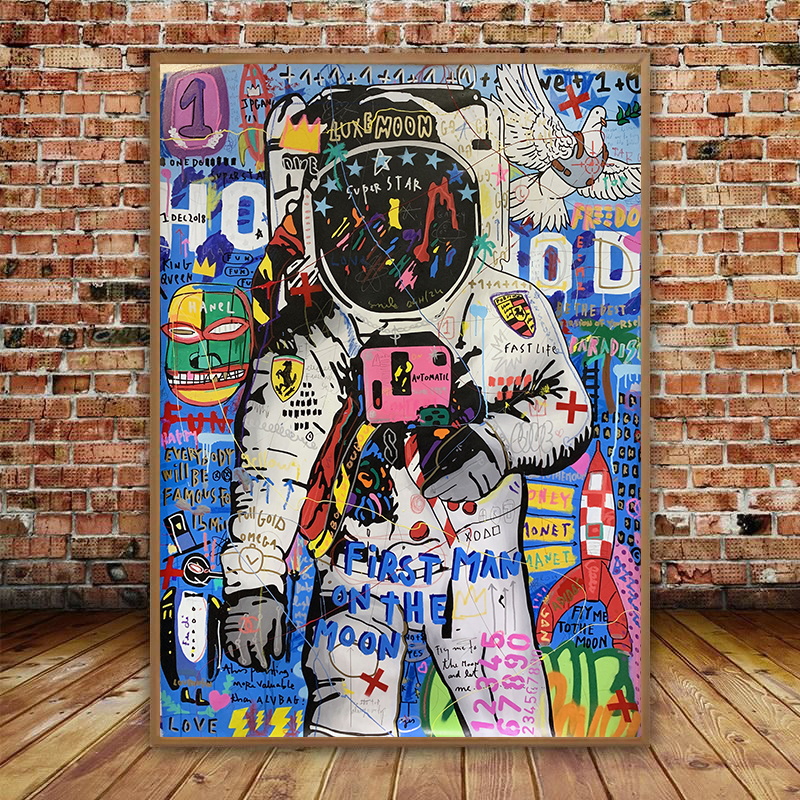 Detail Graffiti Astronaut Nomer 31