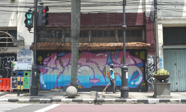 Detail Graffiti Bandung Jalan Merdeka Nomer 17