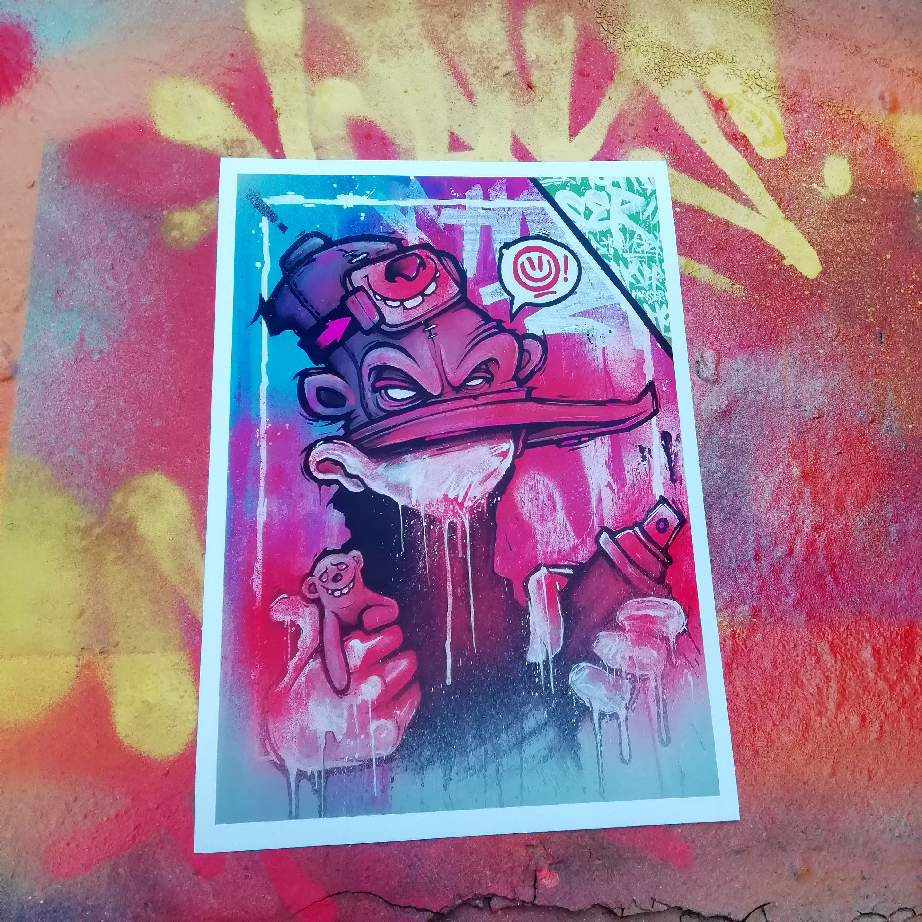 Detail Graffiti Based Prints Nomer 32