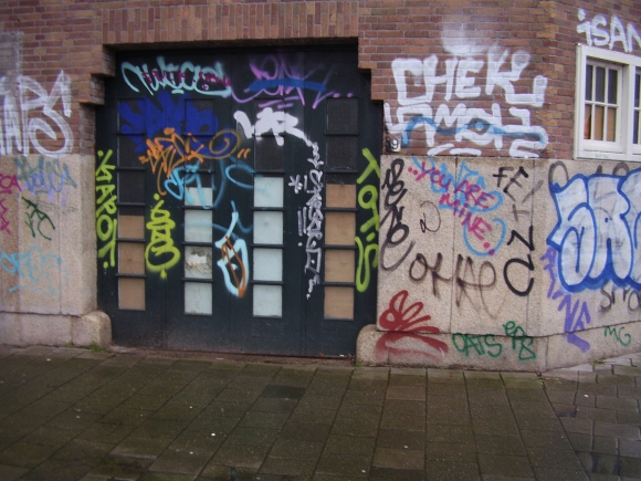 Detail Graffiti Behaviour Nomer 11