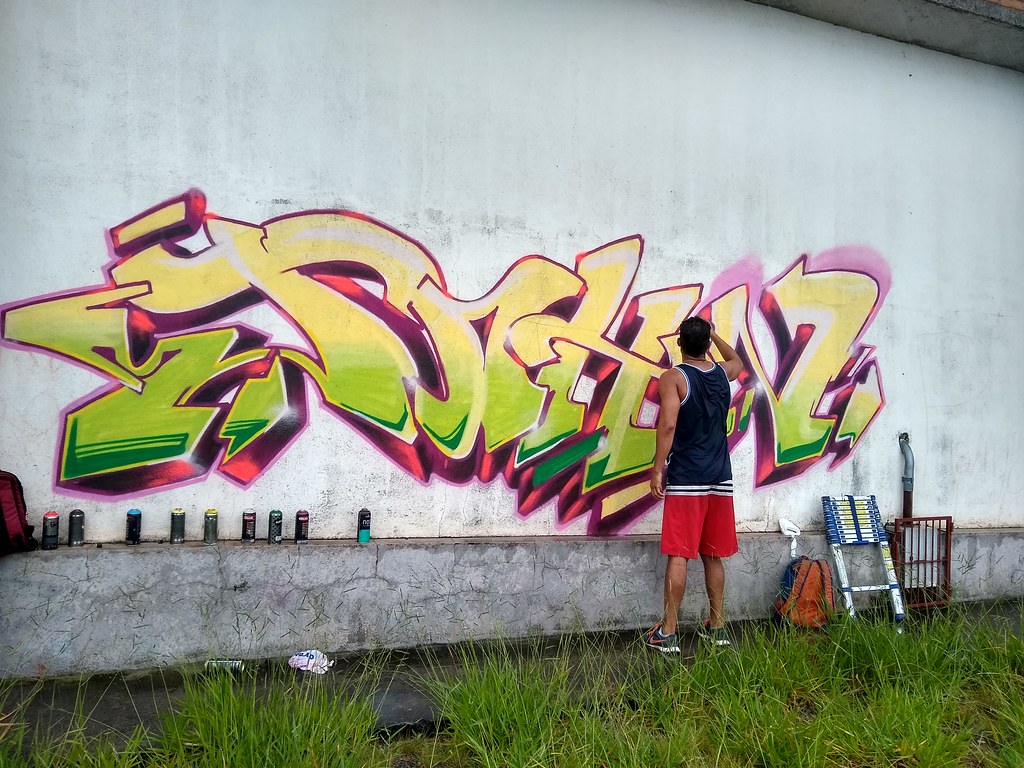 Detail Graffiti Bh Nomer 21