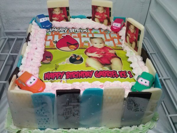 Detail Gmbr Kue Ulang Tahun Nomer 52