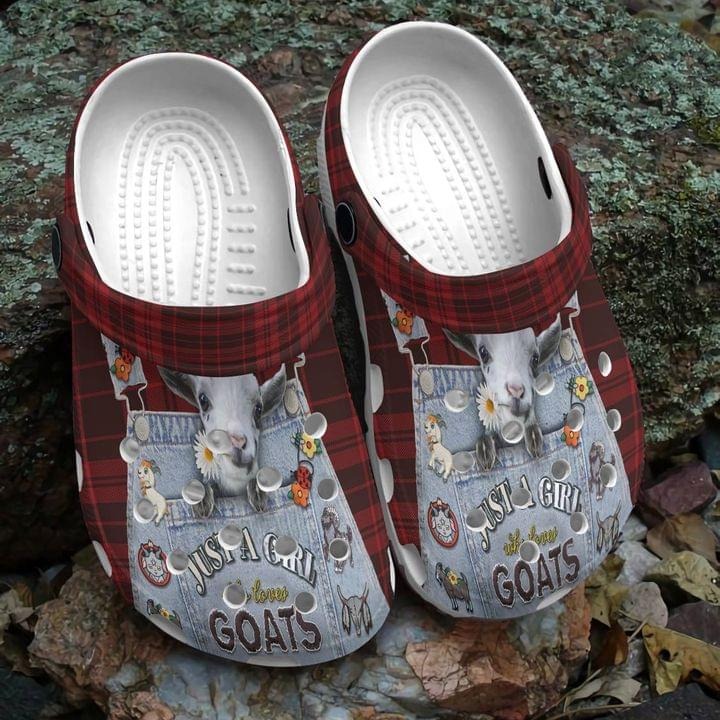 Detail Goat Crocs Nomer 31