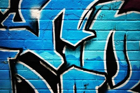 Detail Graffiti Blue Nomer 3
