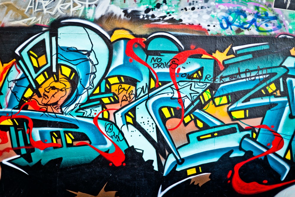 Detail Graffiti Blue Nomer 43