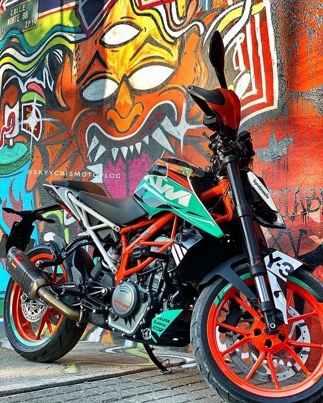 Detail Graffiti Bodyworks Nomer 30