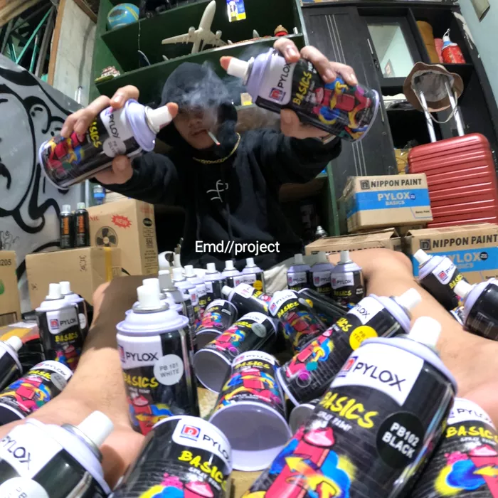 Detail Graffiti Botol Pilox Nomer 39