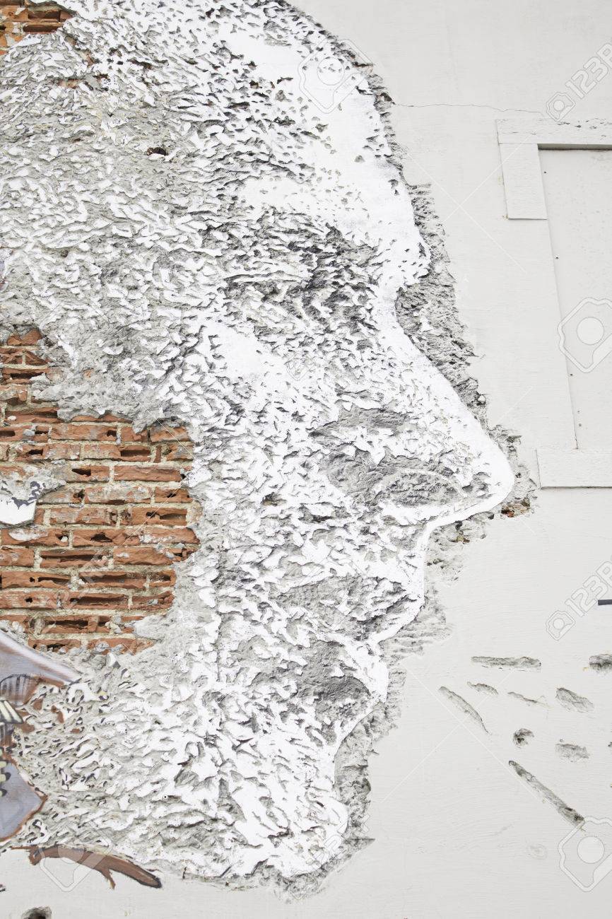 Detail Graffiti Broken Wall Nomer 47