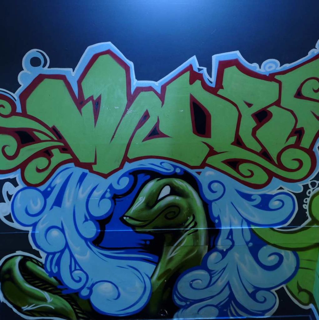 Detail Graffiti Bubble Character Nomer 7