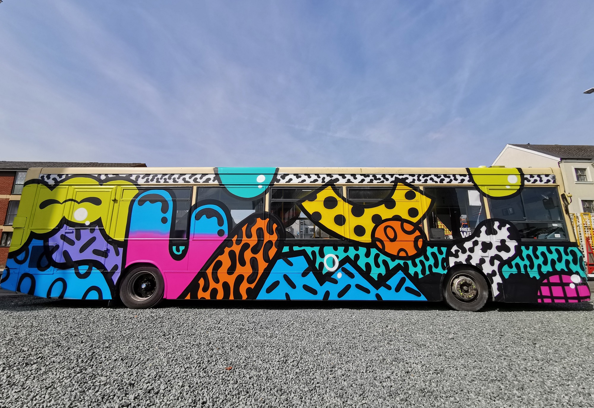 Detail Graffiti Bus Nomer 40
