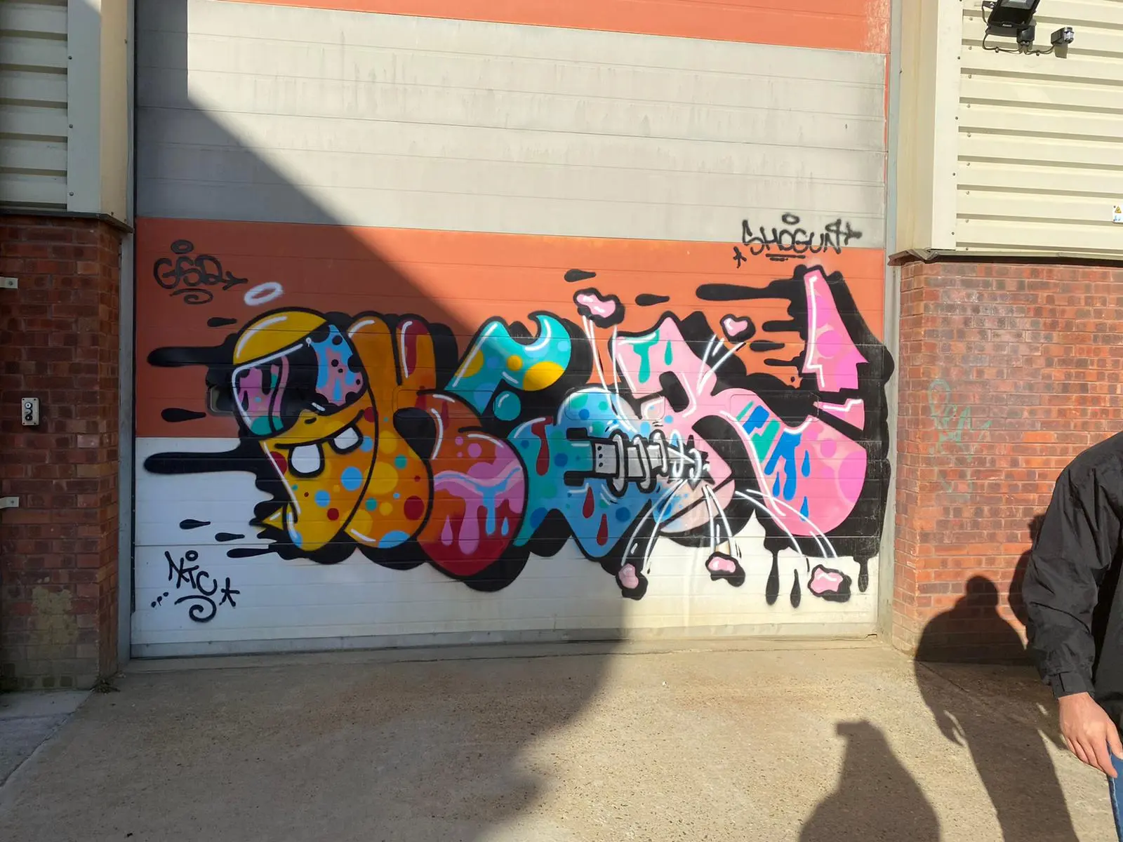 Detail Graffiti Buster Nomer 39