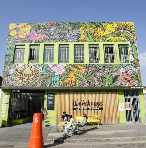 Detail Graffiti Cafe Durban Nomer 40
